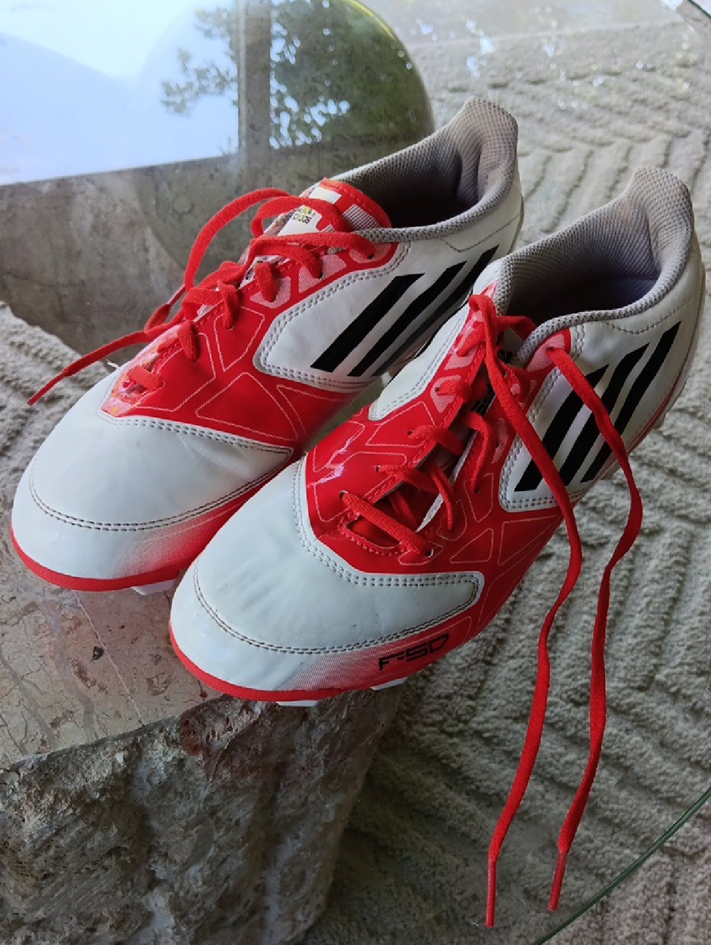 Adidas F10 TRX FG White and Red Soccer Cleats with Black Stripes Women's 7.5